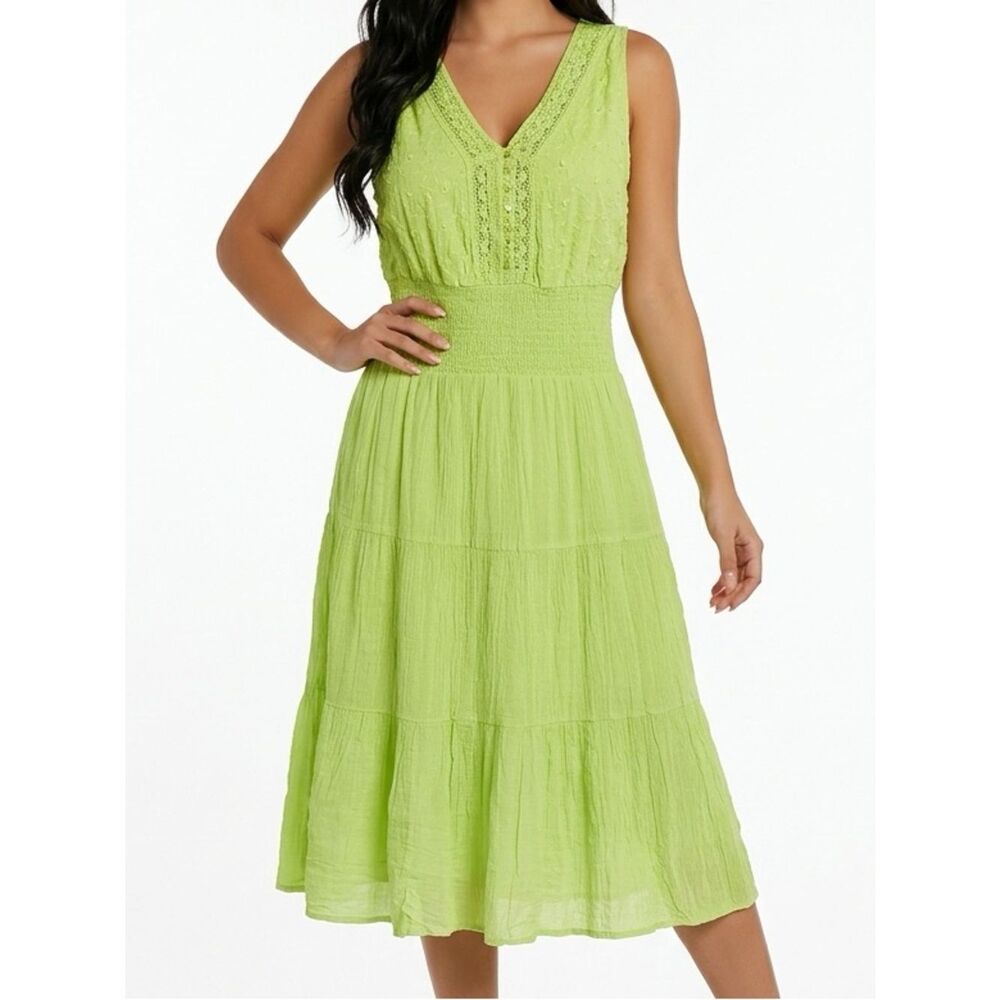 🛍️ MLLE GABRIELLE Lime Green Crinkle Pearl Tiered Smocked Bodice Midi Dress 1X - Picture 3 of 9